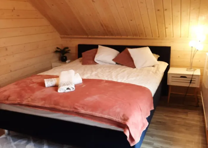 Ostoja Semesterbostad Lomnica (Walbrzych)